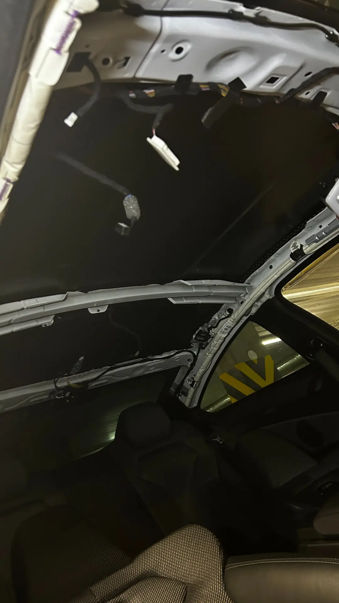 BMW M4 - programovatelné nebe – foto 4