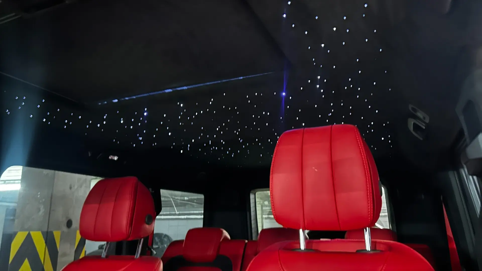 Mercedes G63 AMG - jednobarevné nebe – foto 3